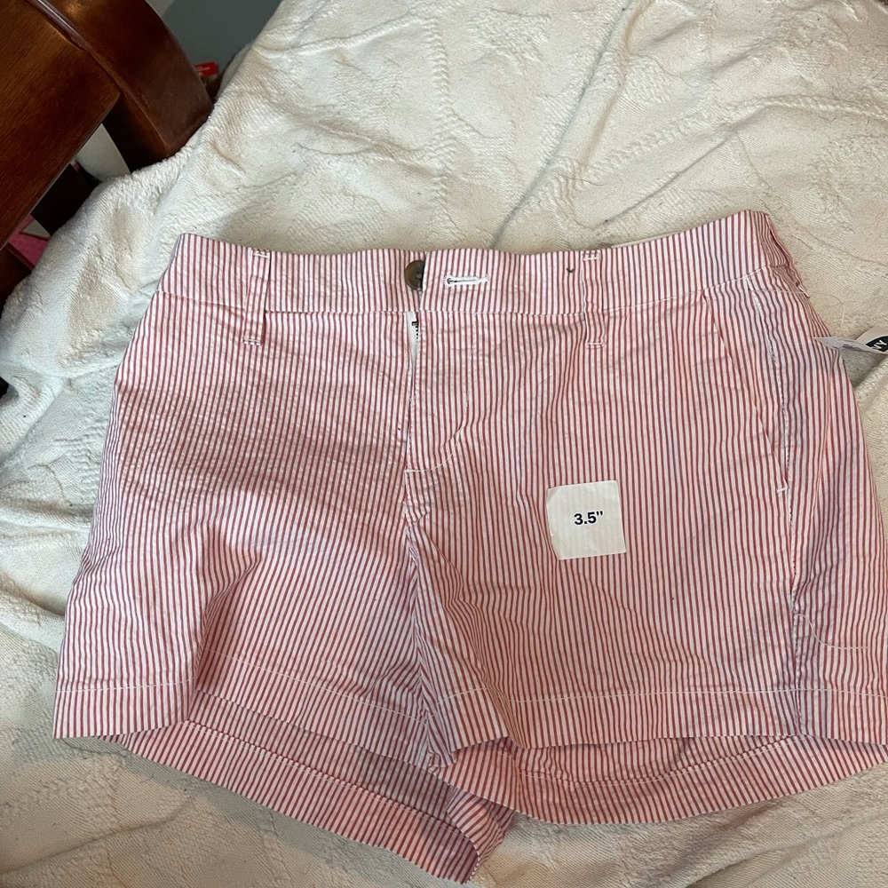 Old navy everyday shorts